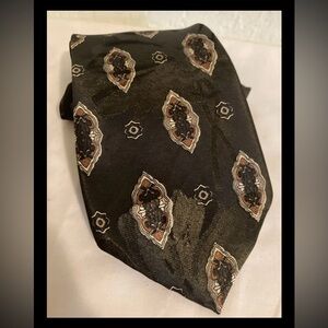 Ambassador Handmade Imported Peacock Silk Inc. Men's Tie Medallions Brown 3D